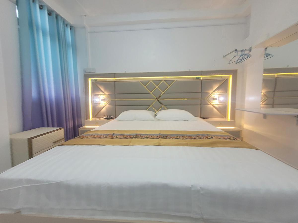 Ontrack Travel Transit Hotel 馬累 外观 照片