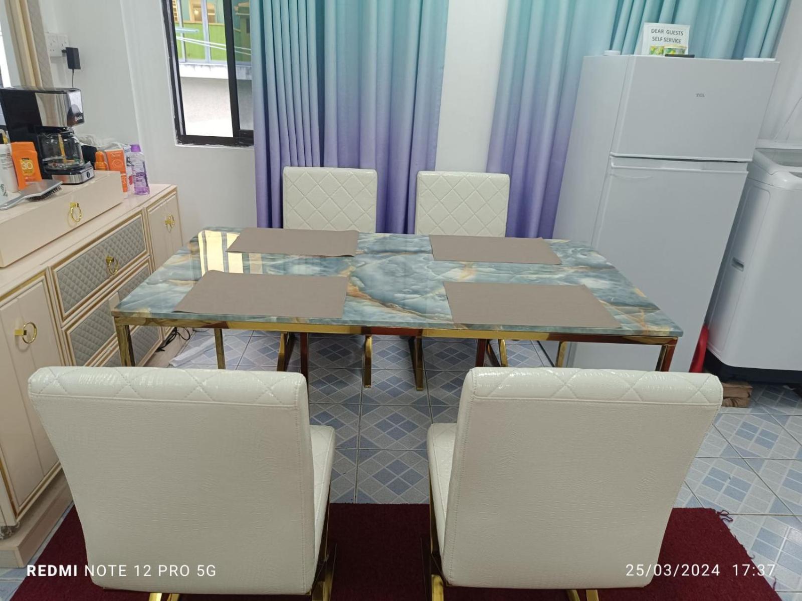 Ontrack Travel Transit Hotel 馬累 外观 照片